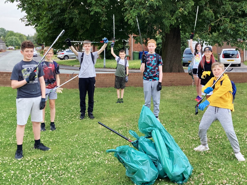 Image of Scouts after completing a litter pick